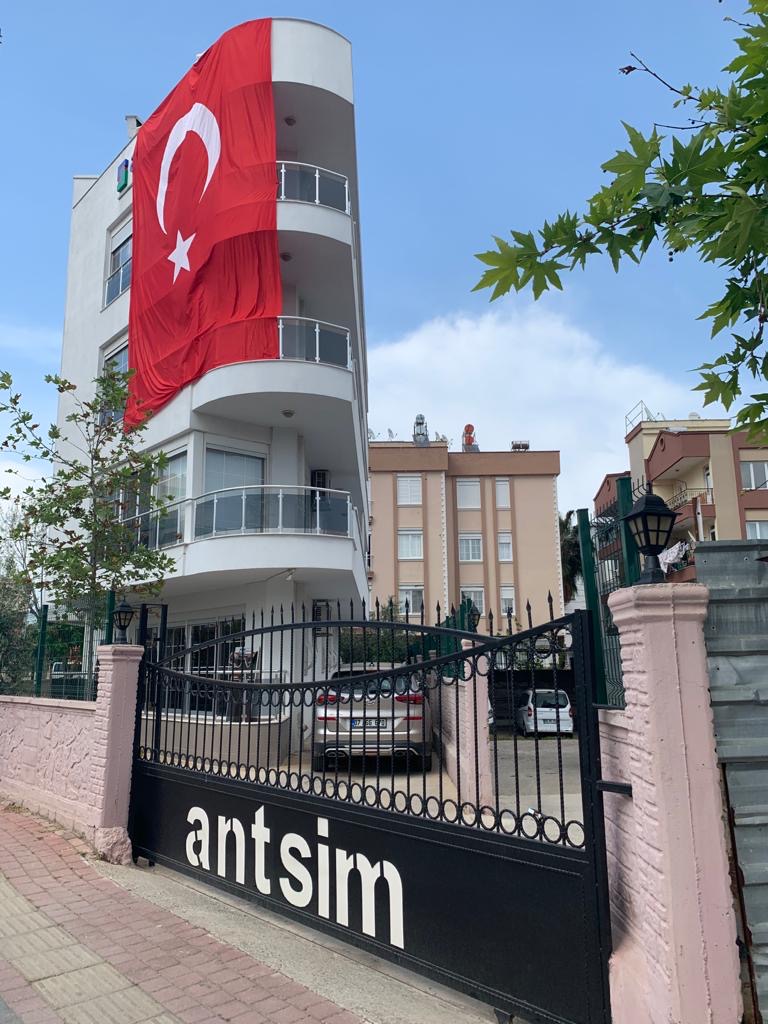 Antsim Giriş